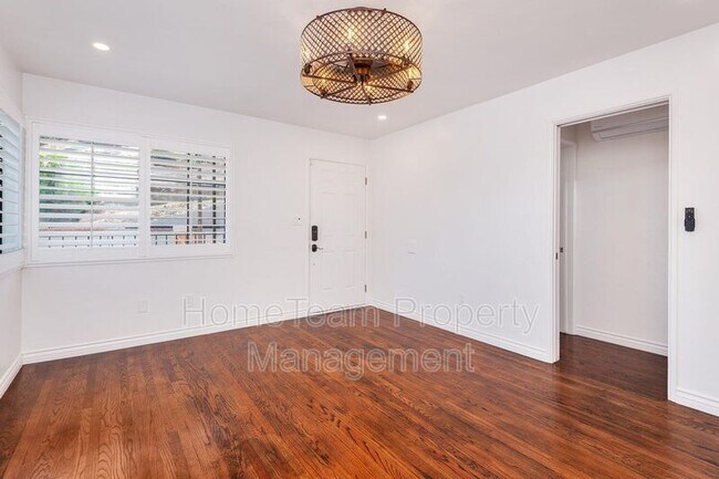 Building Photo - 2747 Reynard Way