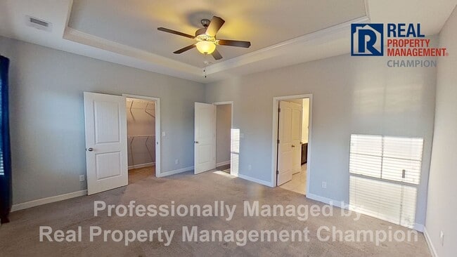 Building Photo - Former Model Home in Popular Grayson Park