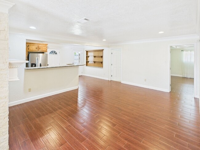 Building Photo - 13010 Foxburo Dr