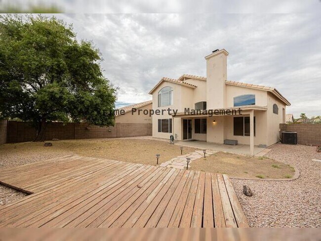 Building Photo - 7442 W Via Del Sol Dr