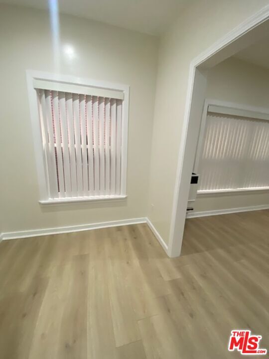 Building Photo - 814 S Hobart Blvd