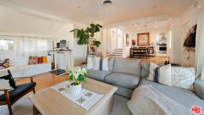 Building Photo - 11622 Sunshine Terrace