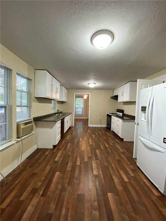 Building Photo - 403 Pedernales St