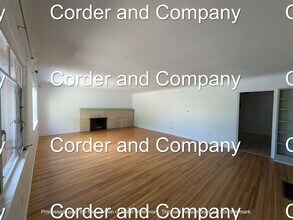 Building Photo - 211-1211 Adams St NE