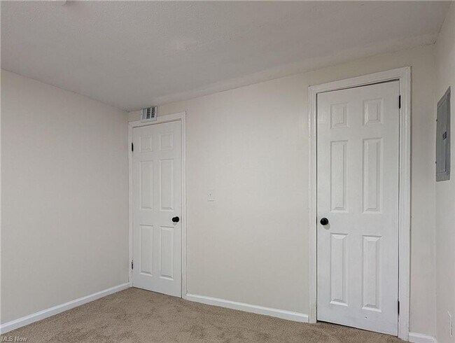 Building Photo - A Fresh Start on a Quiet Street – Everything new for you plus half off first months rent is waiting!