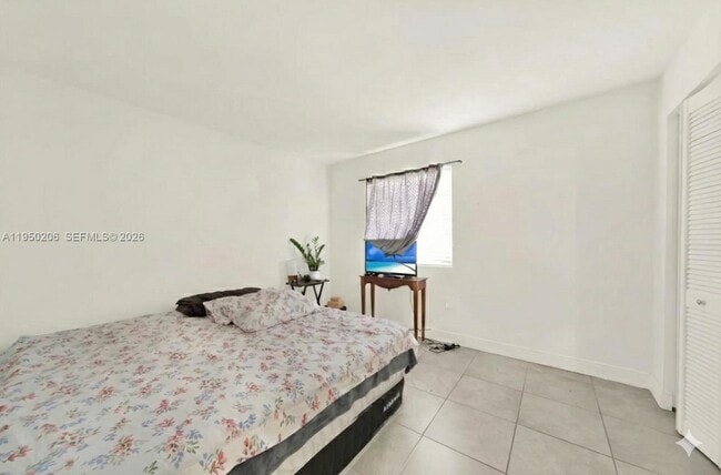 Building Photo - 10810 NW 7th St