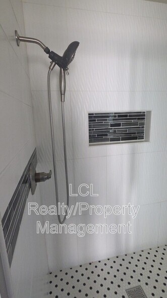 Building Photo - 27586 Calle Ladera