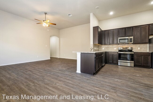 Building Photo - 3 br, 2 bath House - 9111-2 Canyon Bend