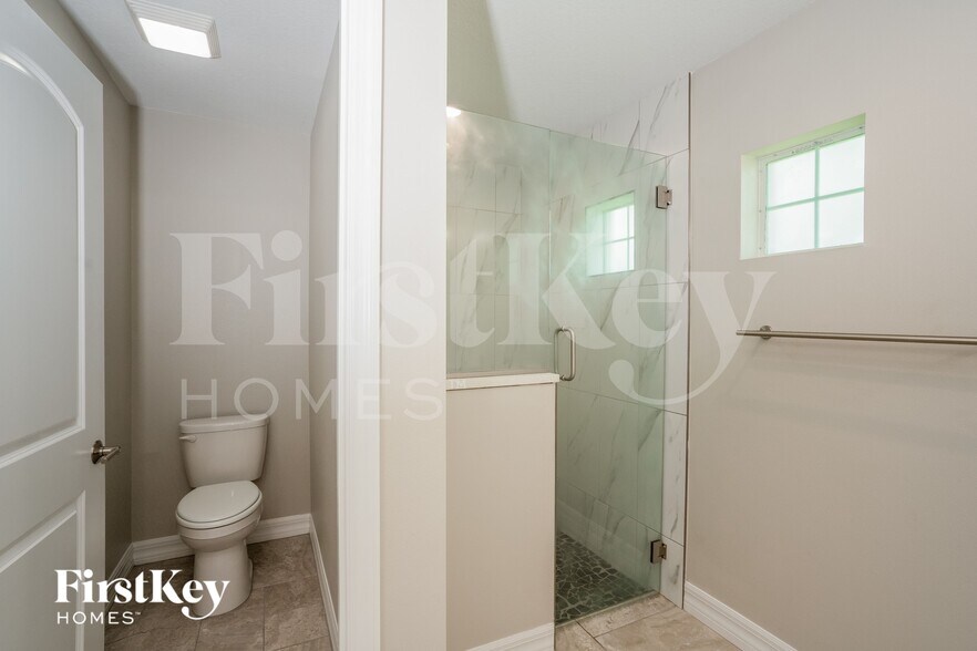 Building Photo - 6901 Jarvis Rd