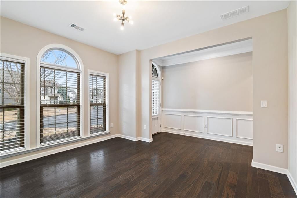 Building Photo - 123 Marlow Dr