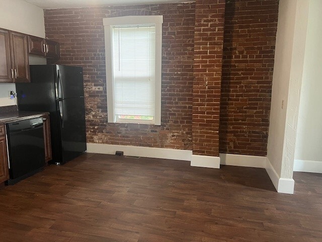 Building Photo - 722 Abend St