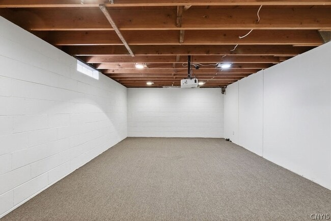 Building Photo - 115 Saybrook Ln