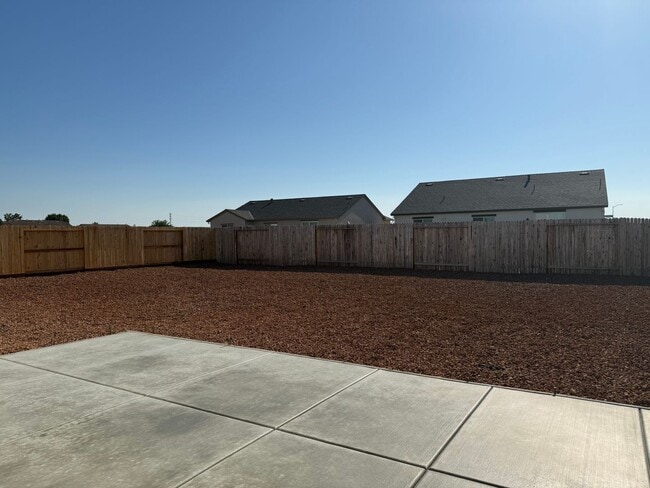 Building Photo - Brand new beautiful home! Please read enti...