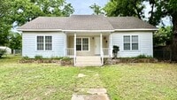 Building Photo - Spacious 3 Bedroom Home with Modern Updates & Shop