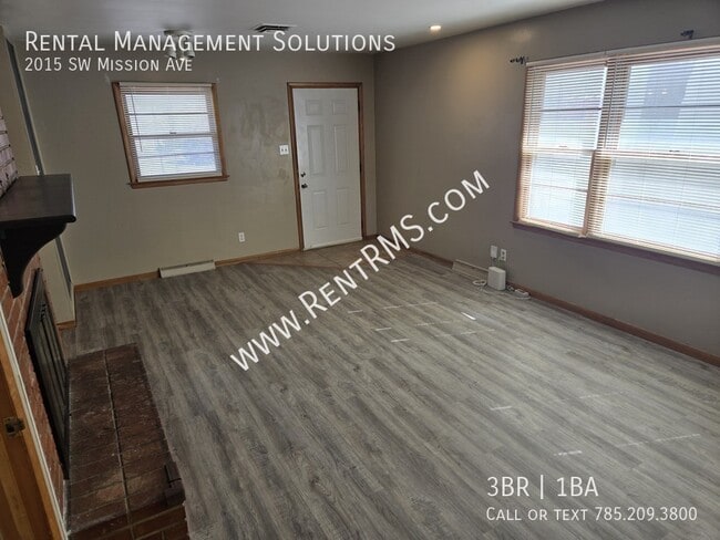 Building Photo - 2015 SW Mission Ave