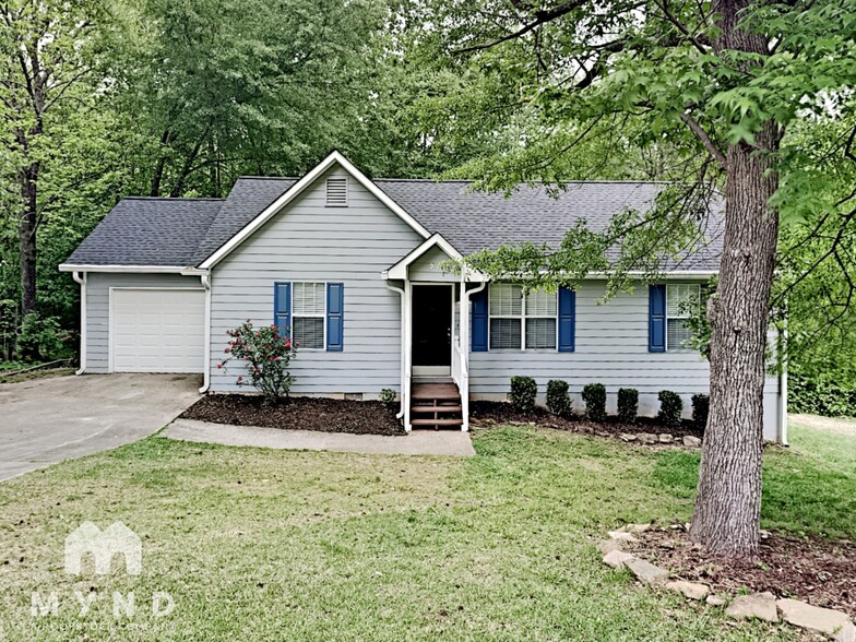 Primary Photo - 189 Peach Forest Pl