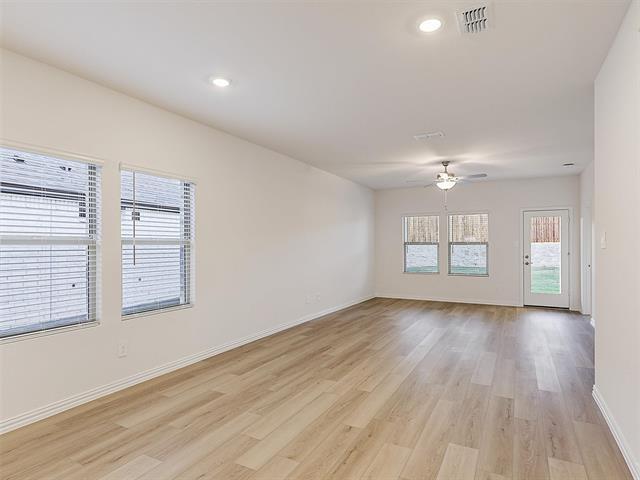 Building Photo - 506 Cottner Dr