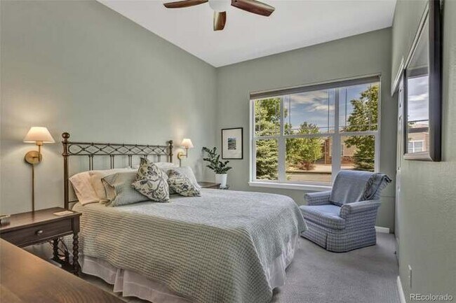 Building Photo - 16023 Torreys Way