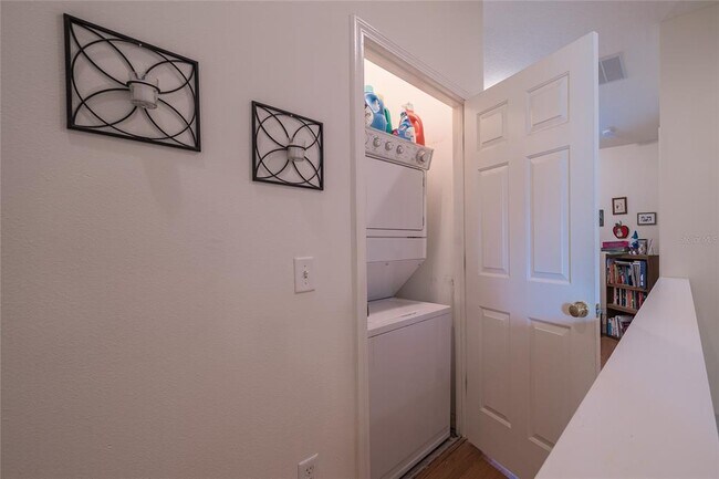 Building Photo - 133 Sawtooth Dr