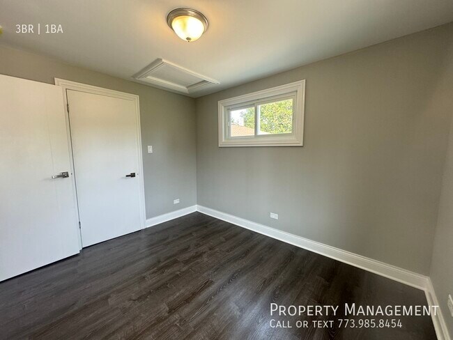 Building Photo - Midlothian Area Completely Updated Ranch H...