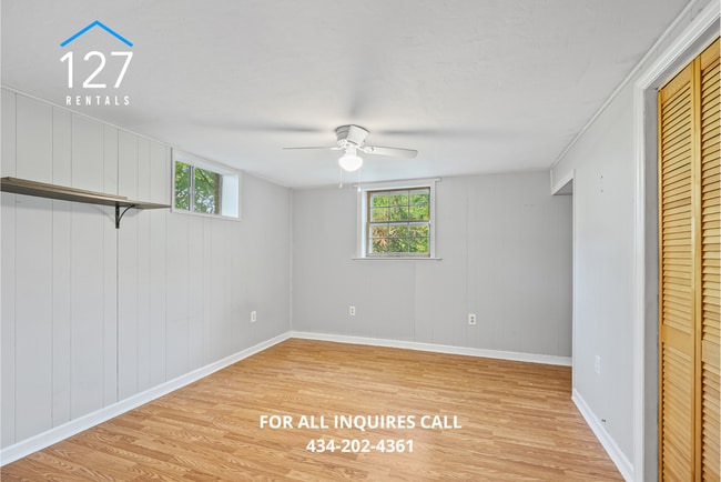 Building Photo - Spacious 4-Bedroom Home with Dual Kitchens...