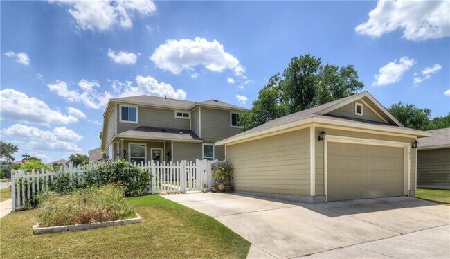 Building Photo - 1412 Willow Vista