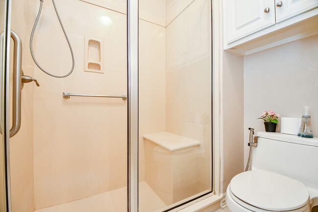 Building Photo - 14206 Jade Cove Dr