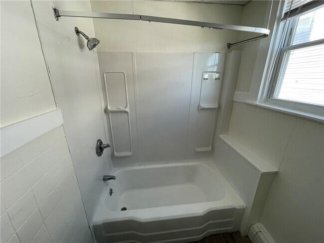 Building Photo - 124 East St