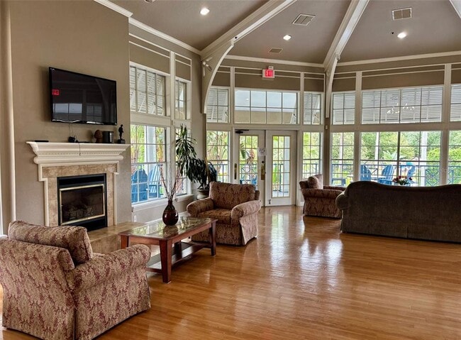 Building Photo - 7320 Westpointe Blvd