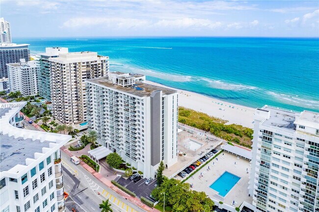 Building Photo - 5701 Collins Ave