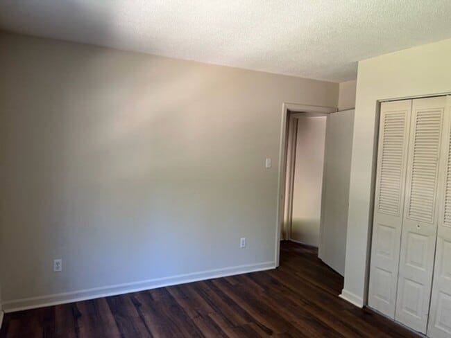 Building Photo - 2/2.5 Two-story Stonegate Townhome