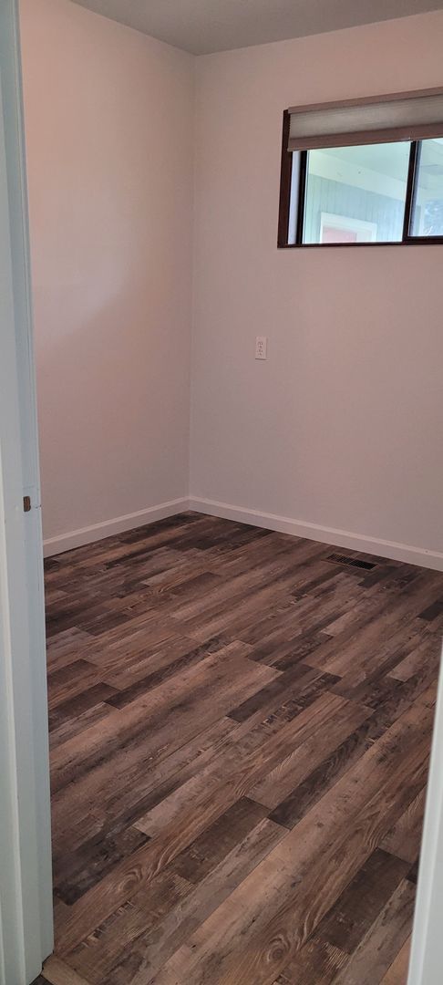 Building Photo - Riverfront 3 bedroom home in Winchester