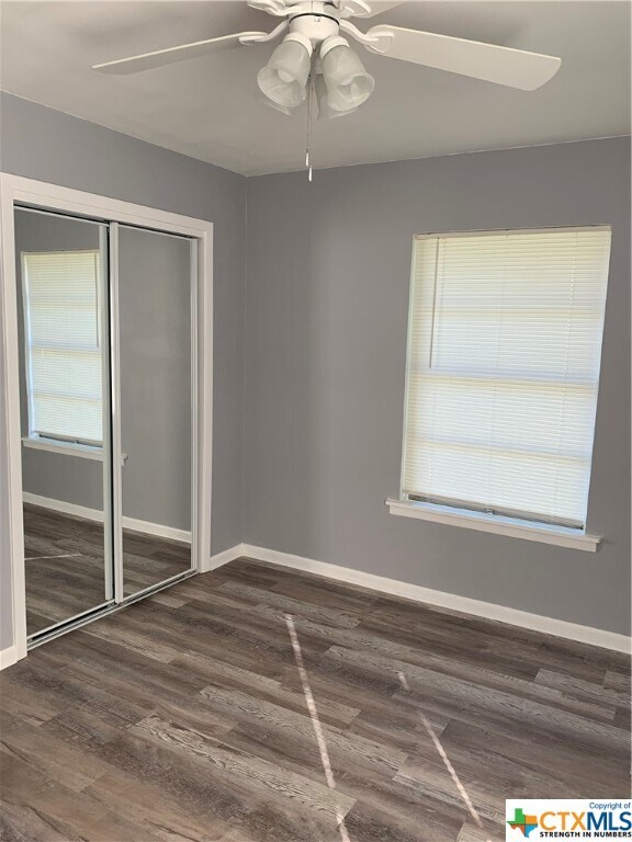 Building Photo - 615 Melrose St