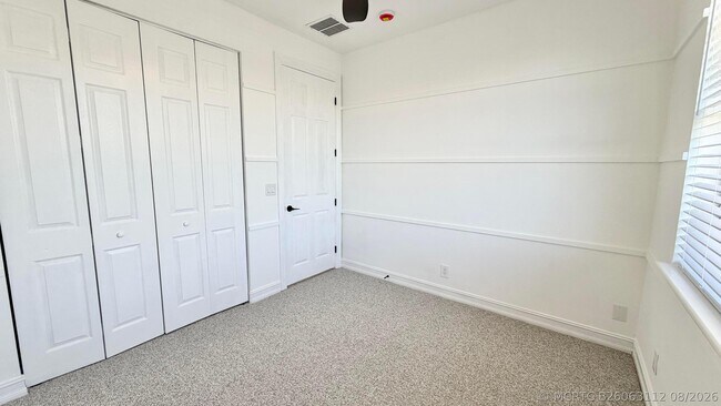Building Photo - 810 3rd Ave N
