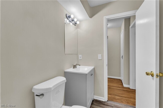 Building Photo - 29210 Green Dr