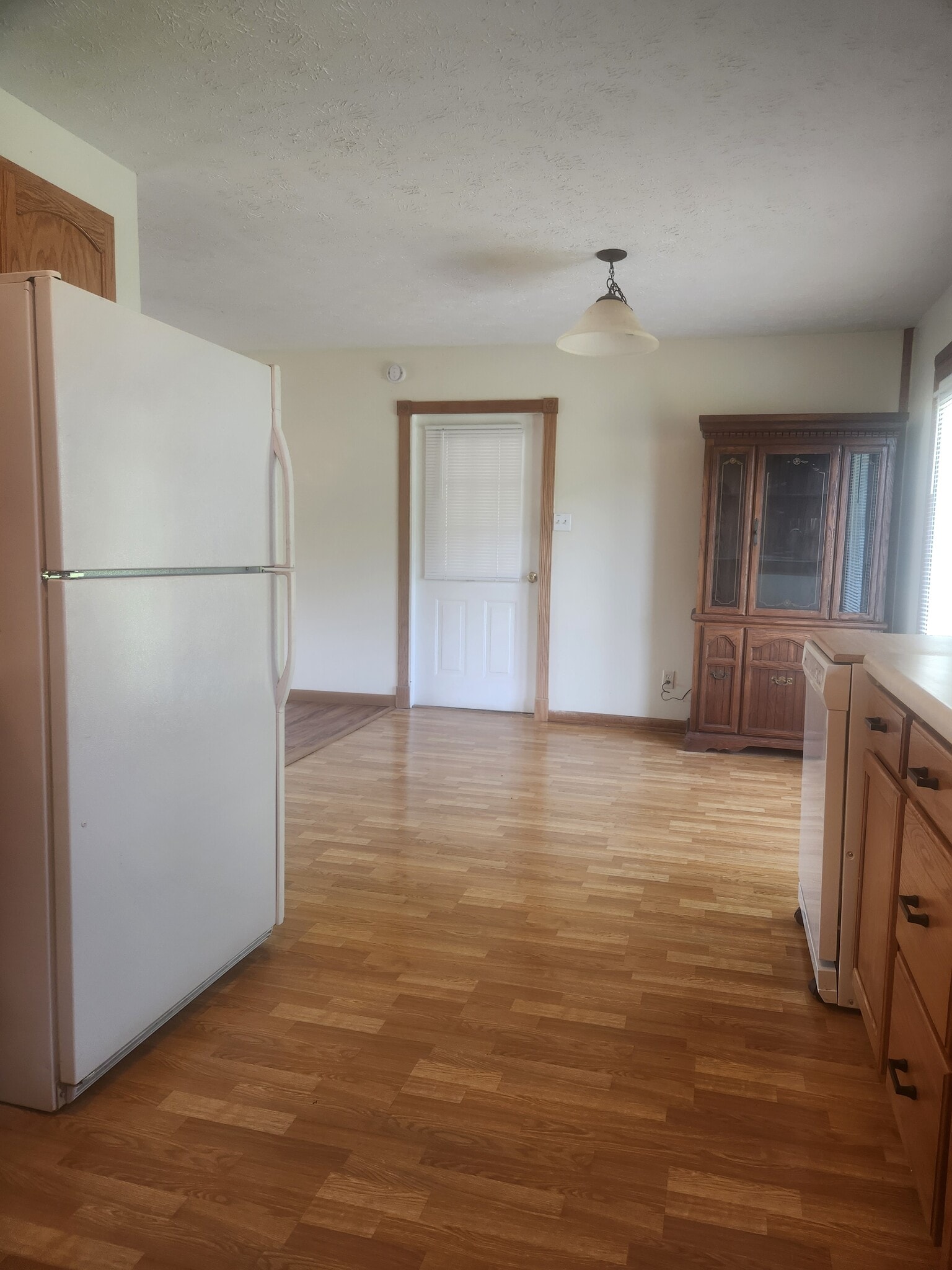 Kitchen - 1605 Woodrow Dr