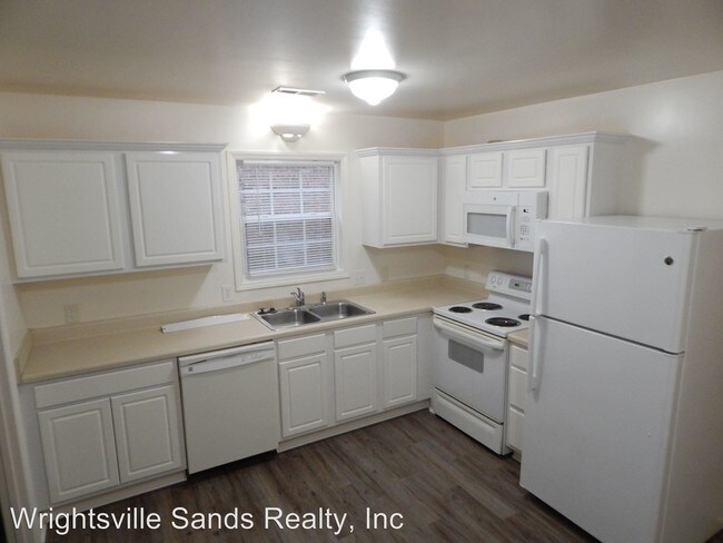 Building Photo - 2 br, 2 bath House - 1306 A Louisa Lane