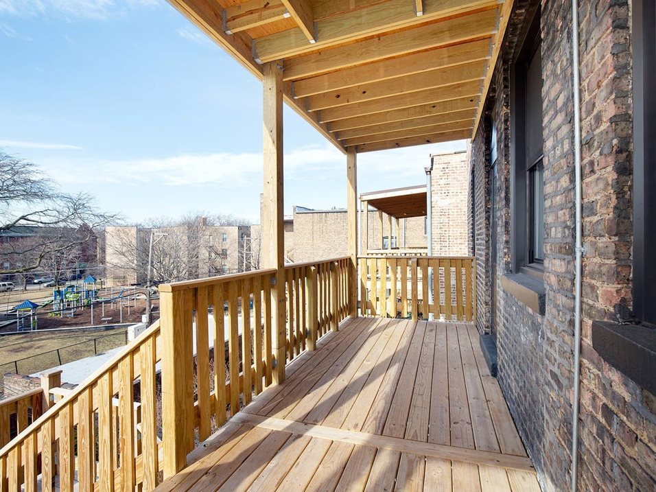 Building Photo - 5124 S University Ave