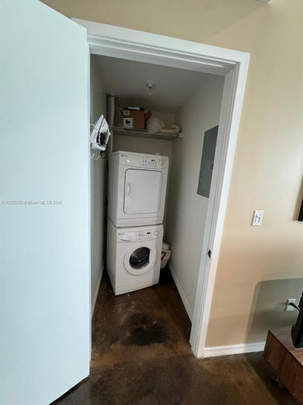 Building Photo - 3301 NE 1st Ave