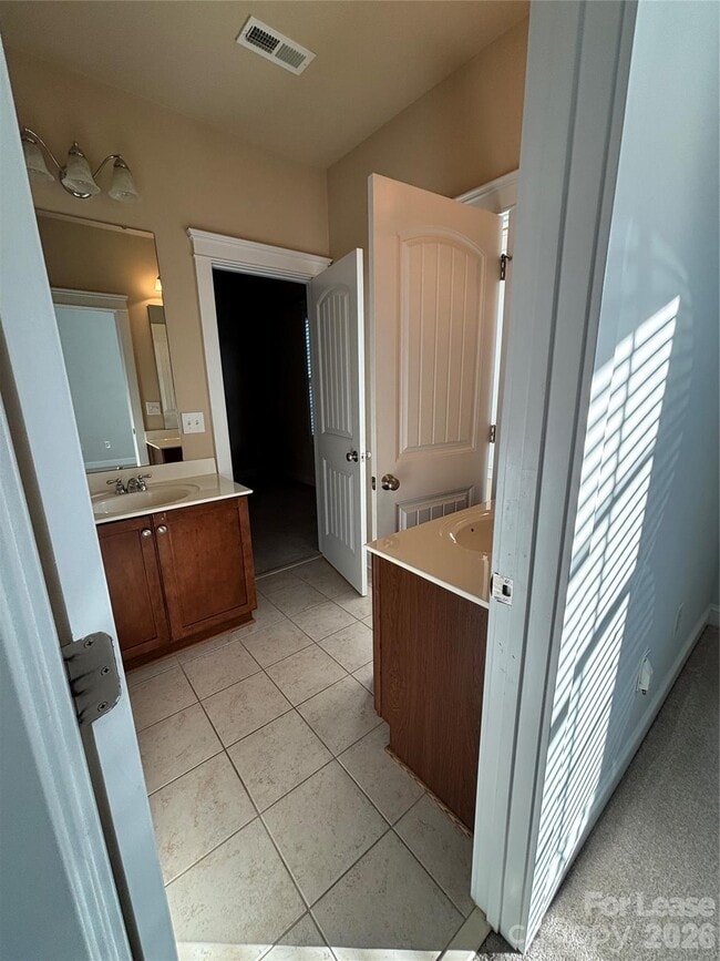Building Photo - 11507 Ardrey Crest Dr