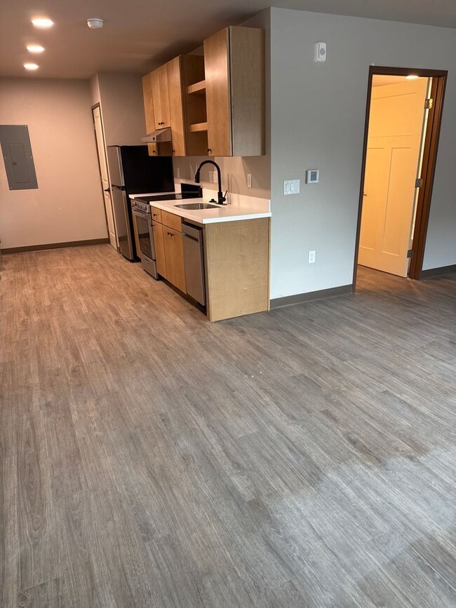 Building Photo - Beautiful, Brand New Studio Near CSU!