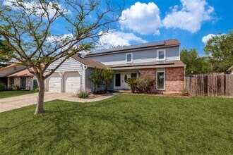 Building Photo - 6719 Timberhill Dr