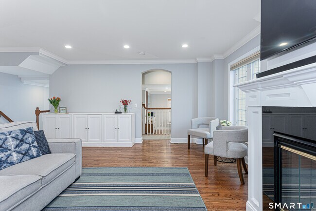 Building Photo - 119 Seaside Ave
