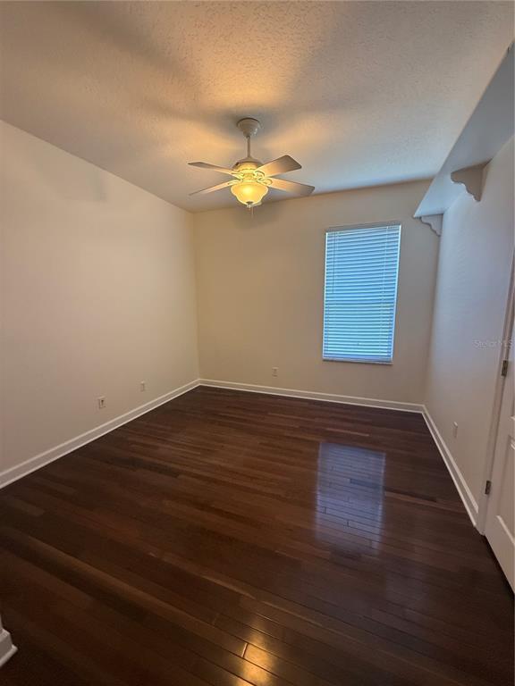 Building Photo - 10029 Chardonnay Dr