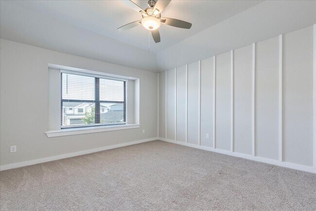 Building Photo - 496 Fieldwood Dr