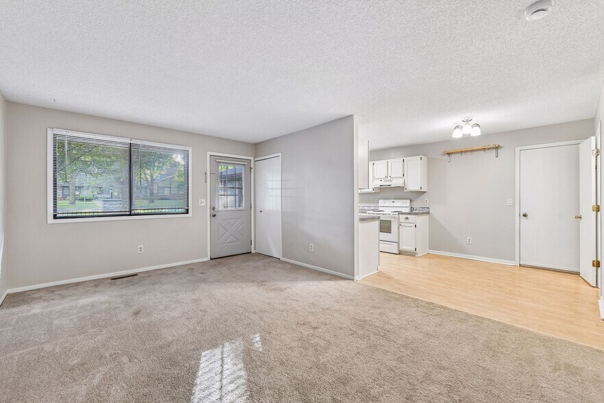 Building Photo - 13316 Zenith Ln