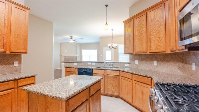 Building Photo - 2614 Orchard Creek Ln