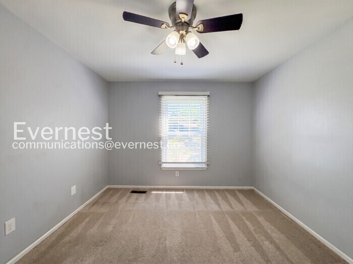 Building Photo - 5302 Greenough Pl