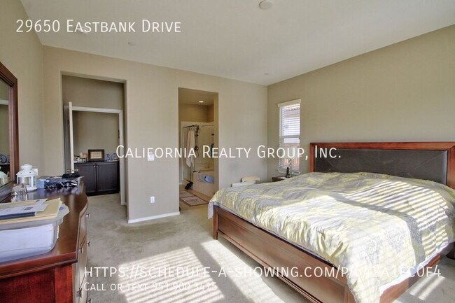 Building Photo - 29650 Eastbank Dr