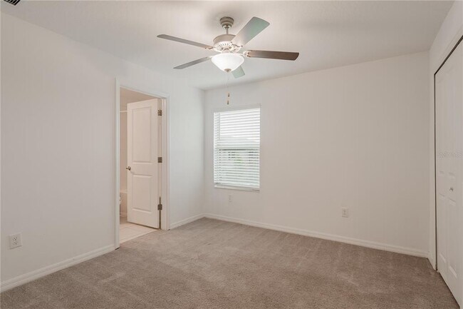 Building Photo - 14302 Editors Note St